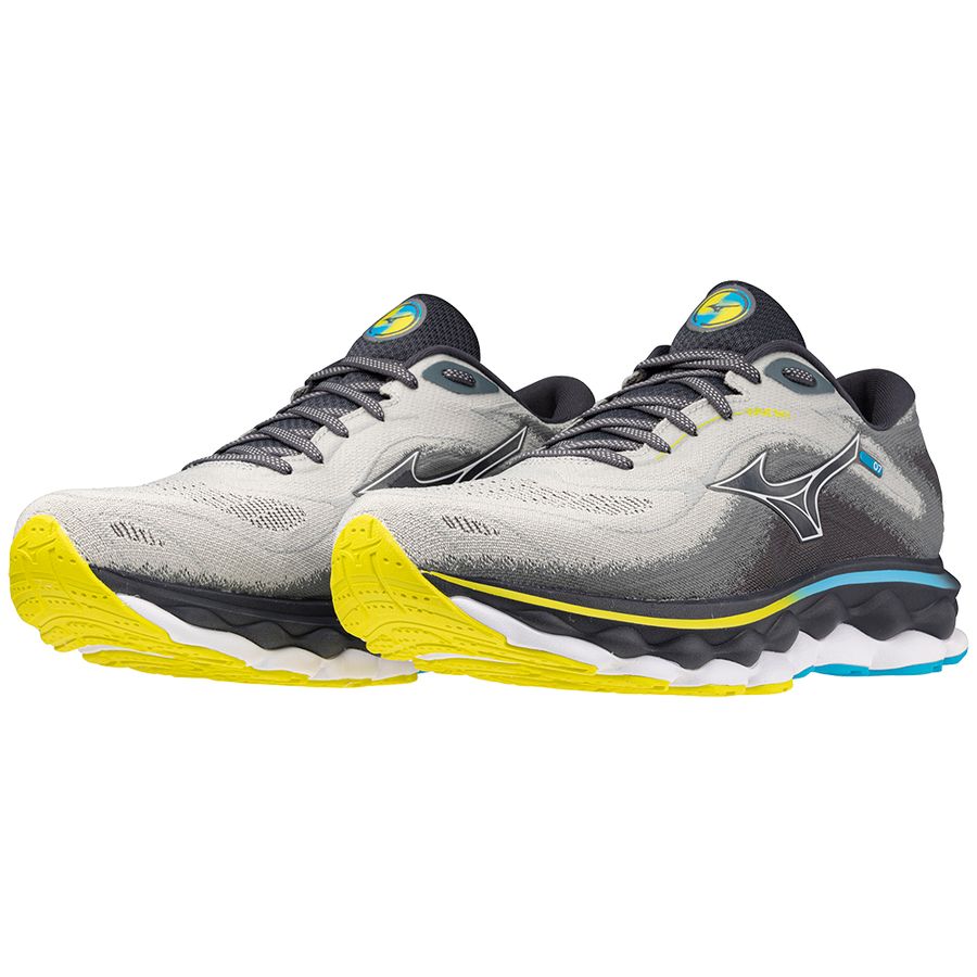 Blue Men Mizuno Wave Sky 7 Running Shoes | 5894-TNRWO