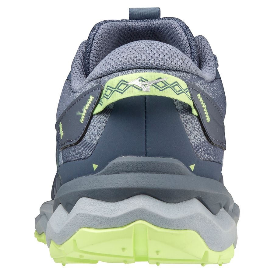 Grey Women Mizuno Wave Daichi 7 Running Shoes | 9870-NCKLG